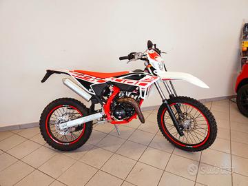 Beta RR Enduro 50 Sport tenuto benissimo solo 3840