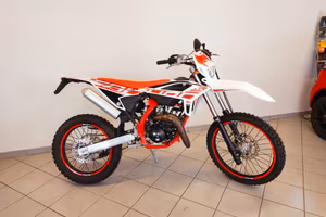 Beta RR Enduro 50 Sport tenuto benissimo solo 3840