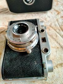 macchina fotografica e cinepresa