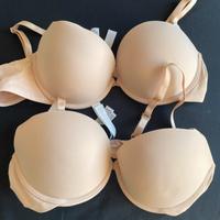 Reggiseno con coppa