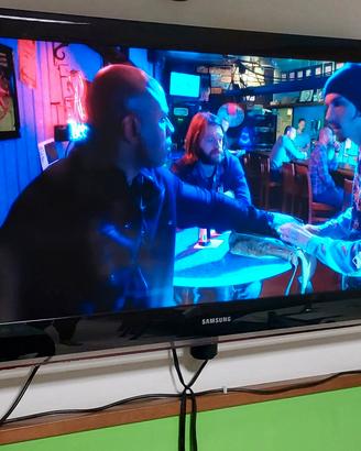 TV Samsung 40 pollici LED