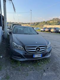 Mercedes E220