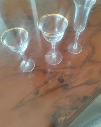 set bicchieri in cristallo bordo oro