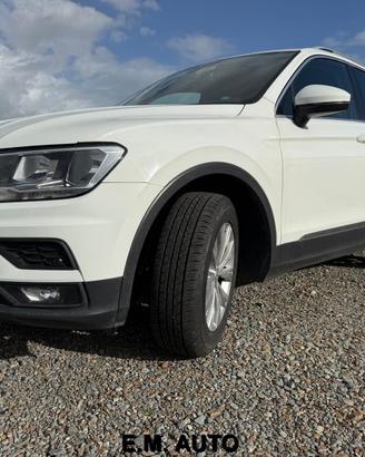 Volkswagen Tiguan 2.0 TDI SCR 4MOTION Business Blu