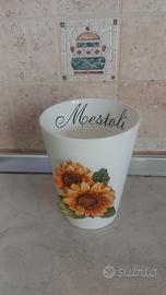 Portamestoli con girasoli 