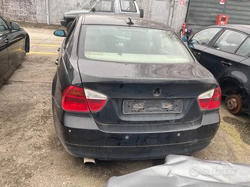 BMW Serie 3 E90 6M per ricambi