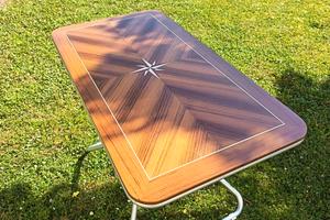 Tavolino Barca rosa dei venti