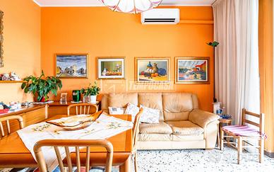 TRILOCALE CON BOX E CANTINA