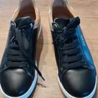 scarpe n.38 pelle nere 1* Class Alviero  Martini