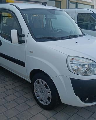 FIAT doblo' n1 5 posti 1.3 multijet