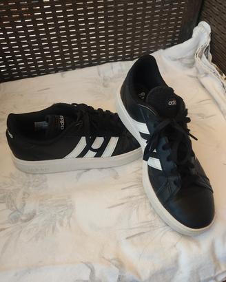 Scarpe Adidas 