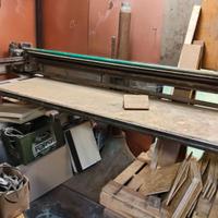 Levigatrice a nastro orizzontale