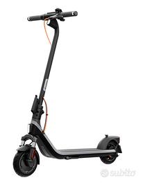 monopattino elettrico  Ninebot  E2 Plus