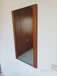 Specchio in legno camera da letto sala