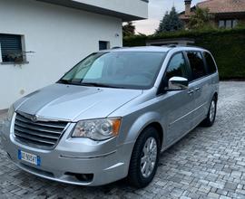 7 posti full optional del 2010