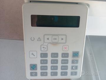 stampante scanner. laser.  HP.  