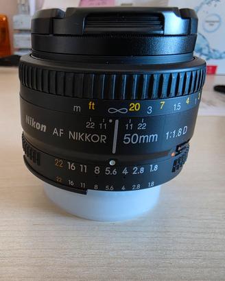 nikon 50 mm AF 1,8 D come nuovo