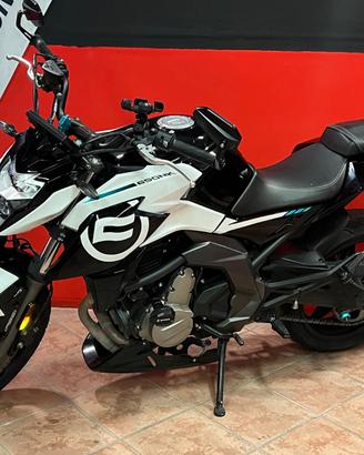 CF MOTO 650 NK IN PROMOZIONE