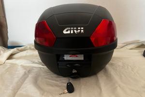 Bauletto GIVI B29 + piastra MONOLOCK