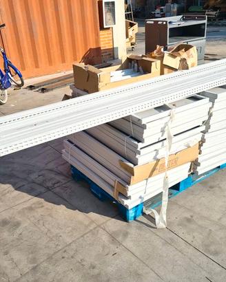 scaffalatura completa da montare mai usata