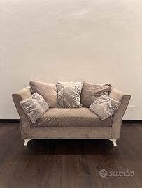 Divanetto in velluto