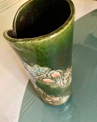 Vaso ceramica cultura Zen tecnica Raku