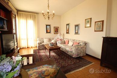 PORZIONE DI BIFAMILIARE A VICENZA