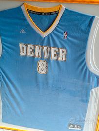 Maglia autografata da Gallinari 