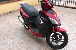 Kymco super 8 apri