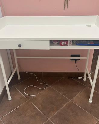 Scrivania ikea 100x45h84