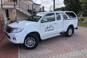 Toyota Hilux - Extra Cab 2013