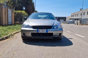 Honda Civic 1.4 is 