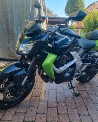KAWASAKI Z750