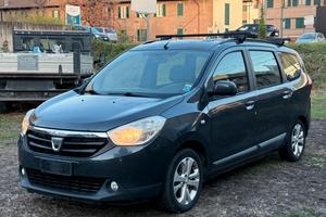 Dacia lodgy  7 posti  demolita