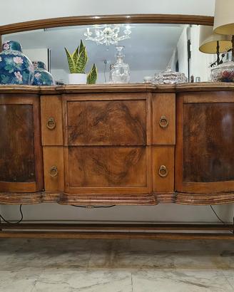 Credenza antica 