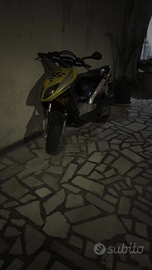 Honda x8r sport 2000