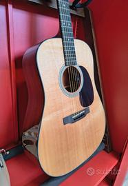 Chitarra acustica Martin D12