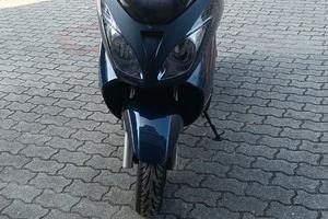 Aprilia Atlantic 250