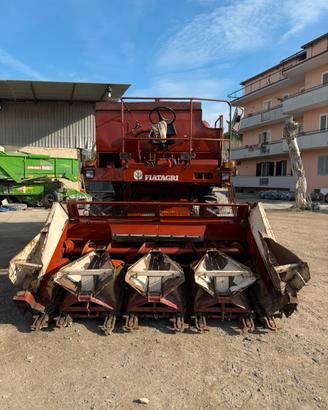 Mietitrebbia laverda 3350