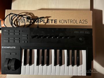 Tastiera MDI compatta Komplete Kontrol A25
