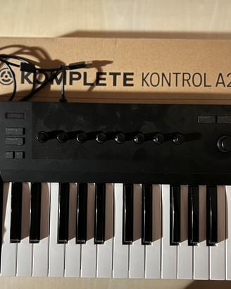 Tastiera MDI compatta Komplete Kontrol A25