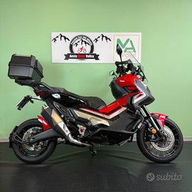 Honda X-ADV 750 DCT GRAVEL garantita e finanziabil