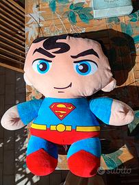 Peluche gigante SUPERMAN