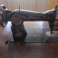 ANTICA MACCINA DA CUCIRE SINGER INIZIO 900