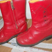 Stivaletti in pelle rosso