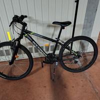 Bicicletta Rockrider ST500