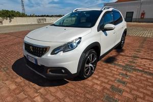 Peugeot 2008 BlueHDi 100 Allure 2017 NAV/RETROC.