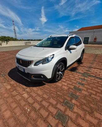 Peugeot 2008 BlueHDi 100 Allure 2017 NAV/RETROC.