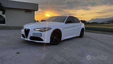 Alfa giulia 2.2 180 cv