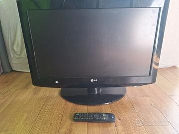 TV / monitor LG 26 pollici 
